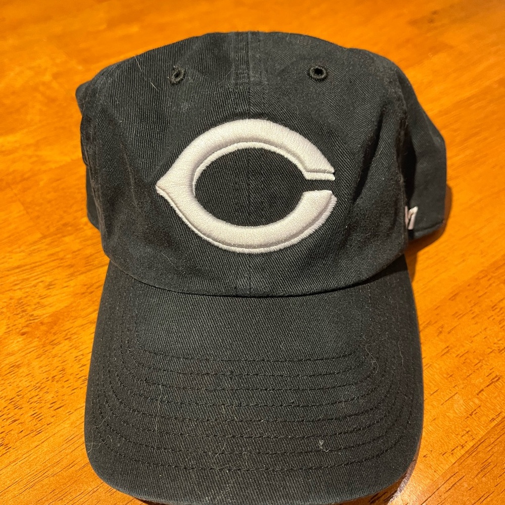 Cincinnati Reds Black Cap with White Logo